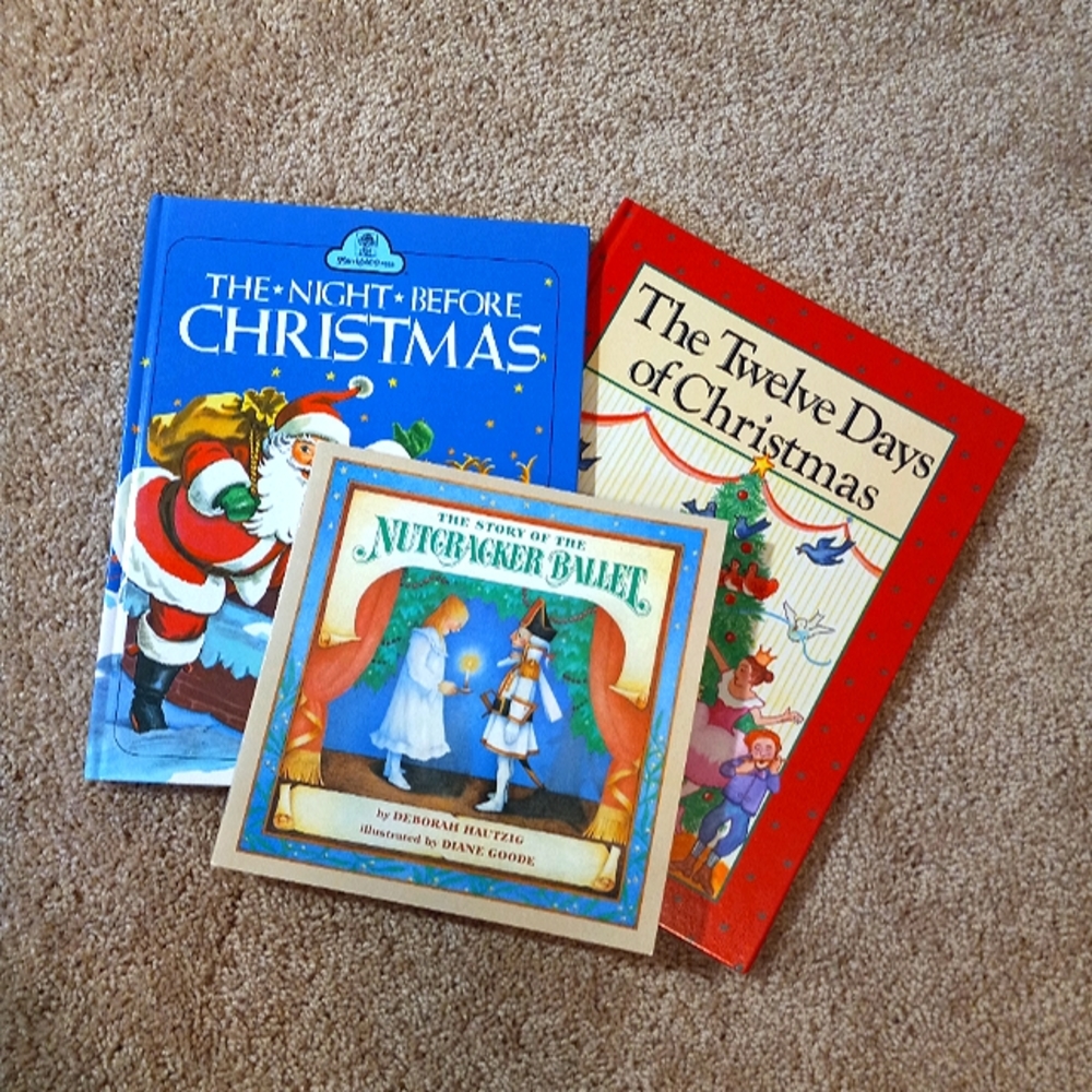 📚 Vintage Christmas Books Bundle